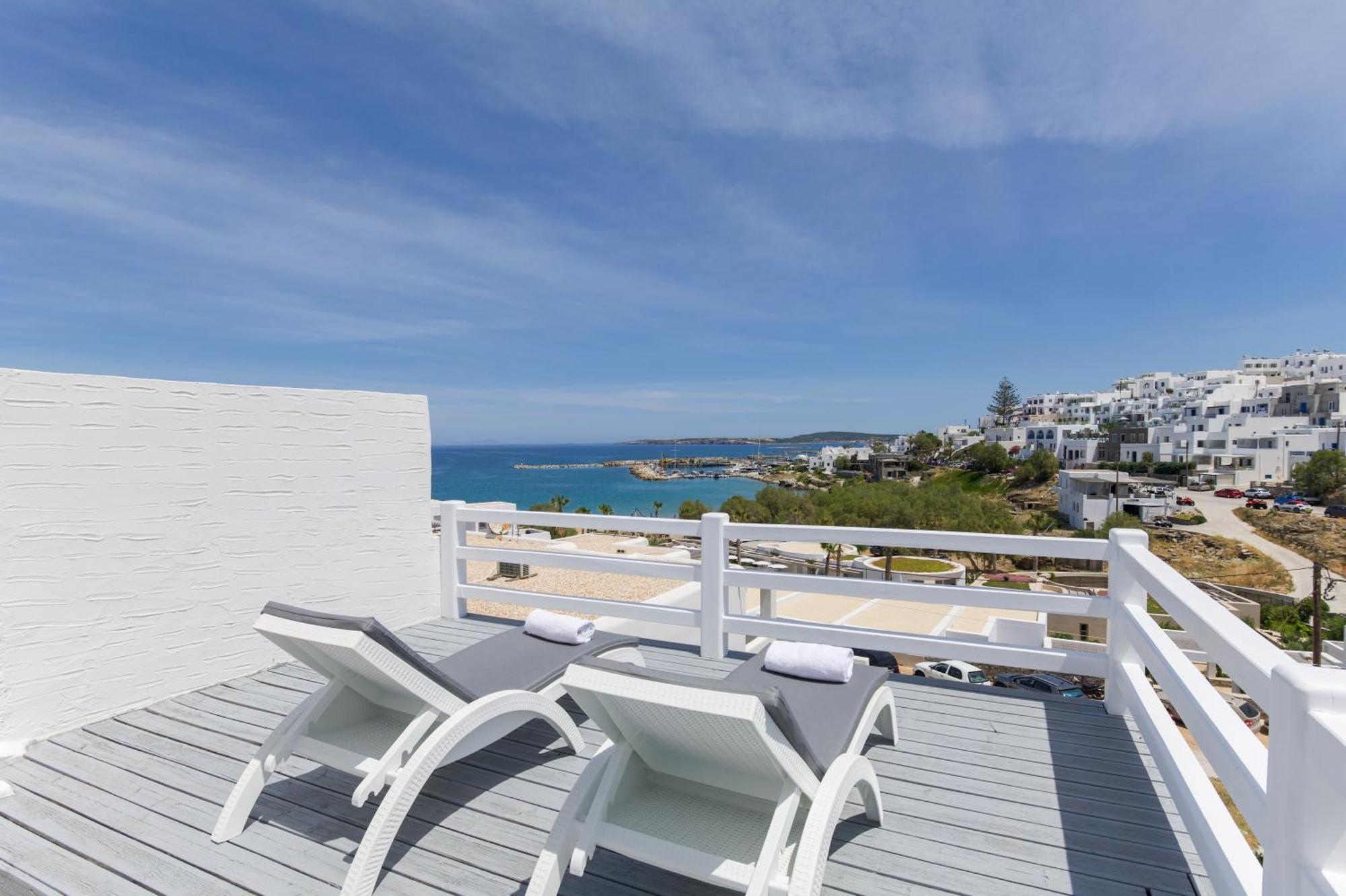 Alexandros Apartments Науса Екстериор снимка