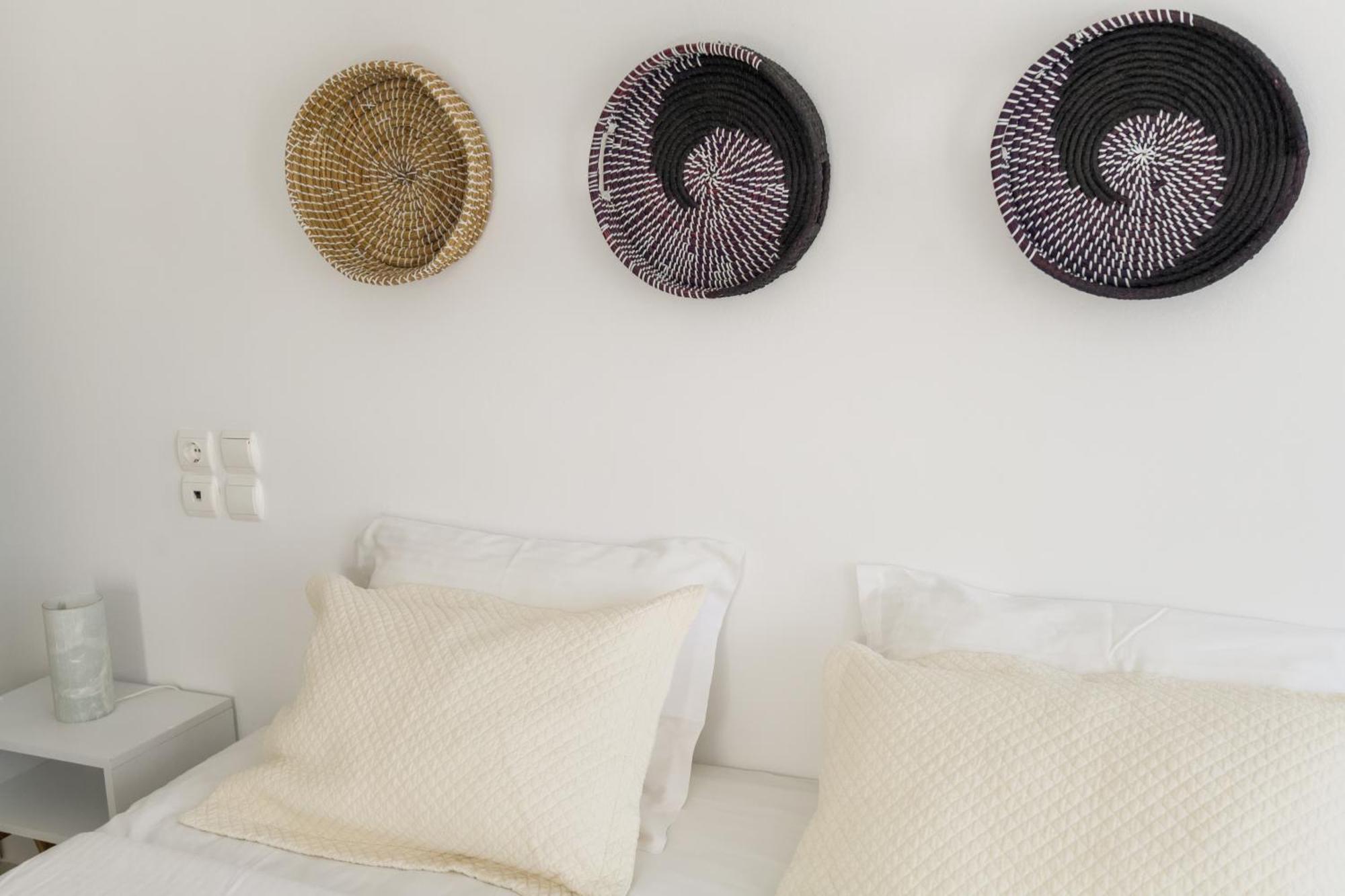 Alexandros Apartments Науса Екстериор снимка