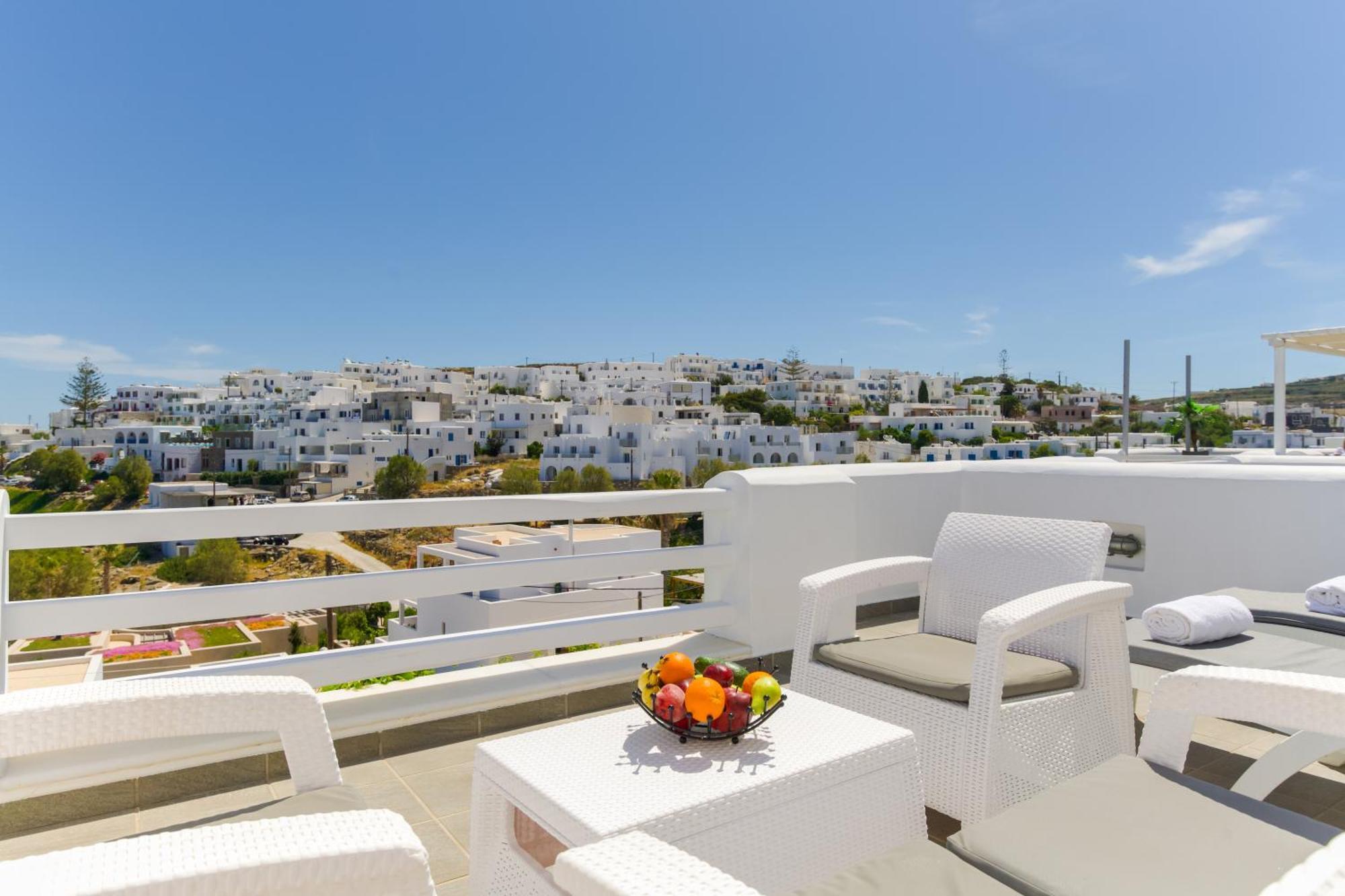 Alexandros Apartments Науса Екстериор снимка