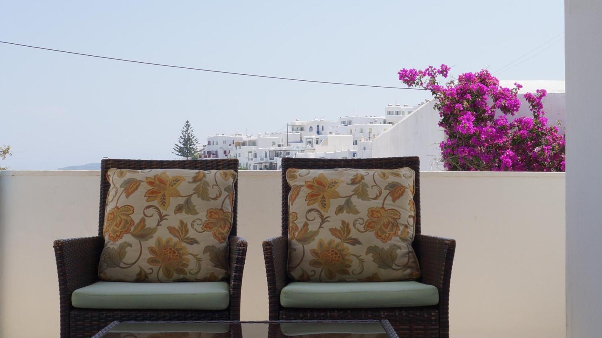 Alexandros Apartments Науса Стая снимка